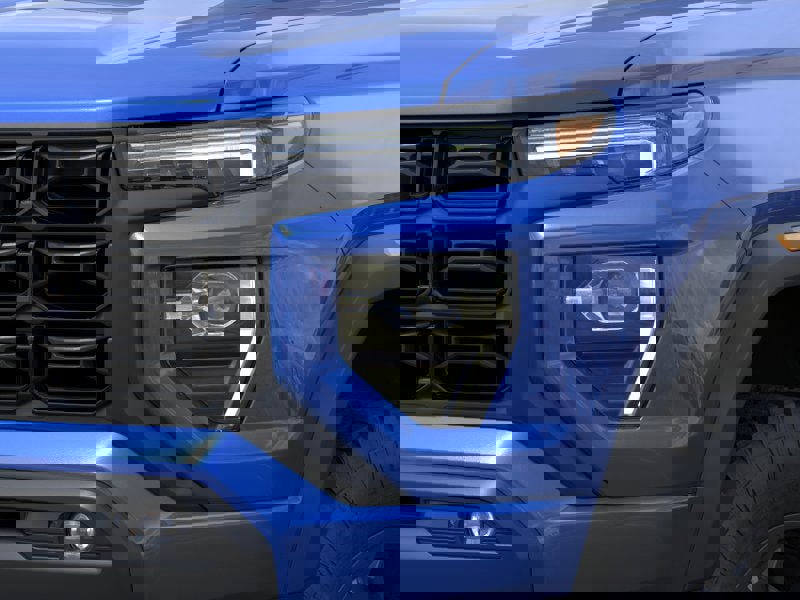 New 2025 GMC Canyon Elevation w/ Convenience Package image 31