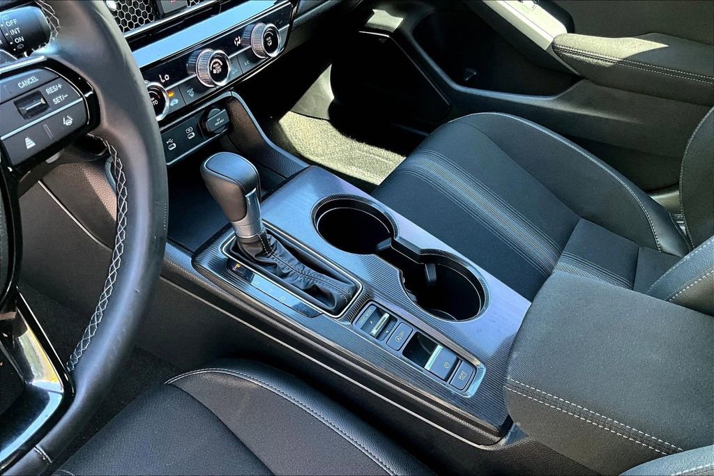 Used 2025 Honda Civic Sport image 13