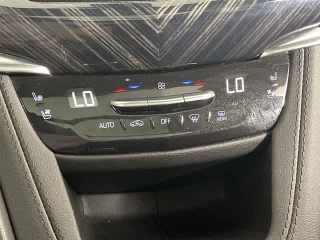 Used 2024 Cadillac XT6 Premium Luxury w/ LPO, Floor Liner Package AWD/4WD image 29