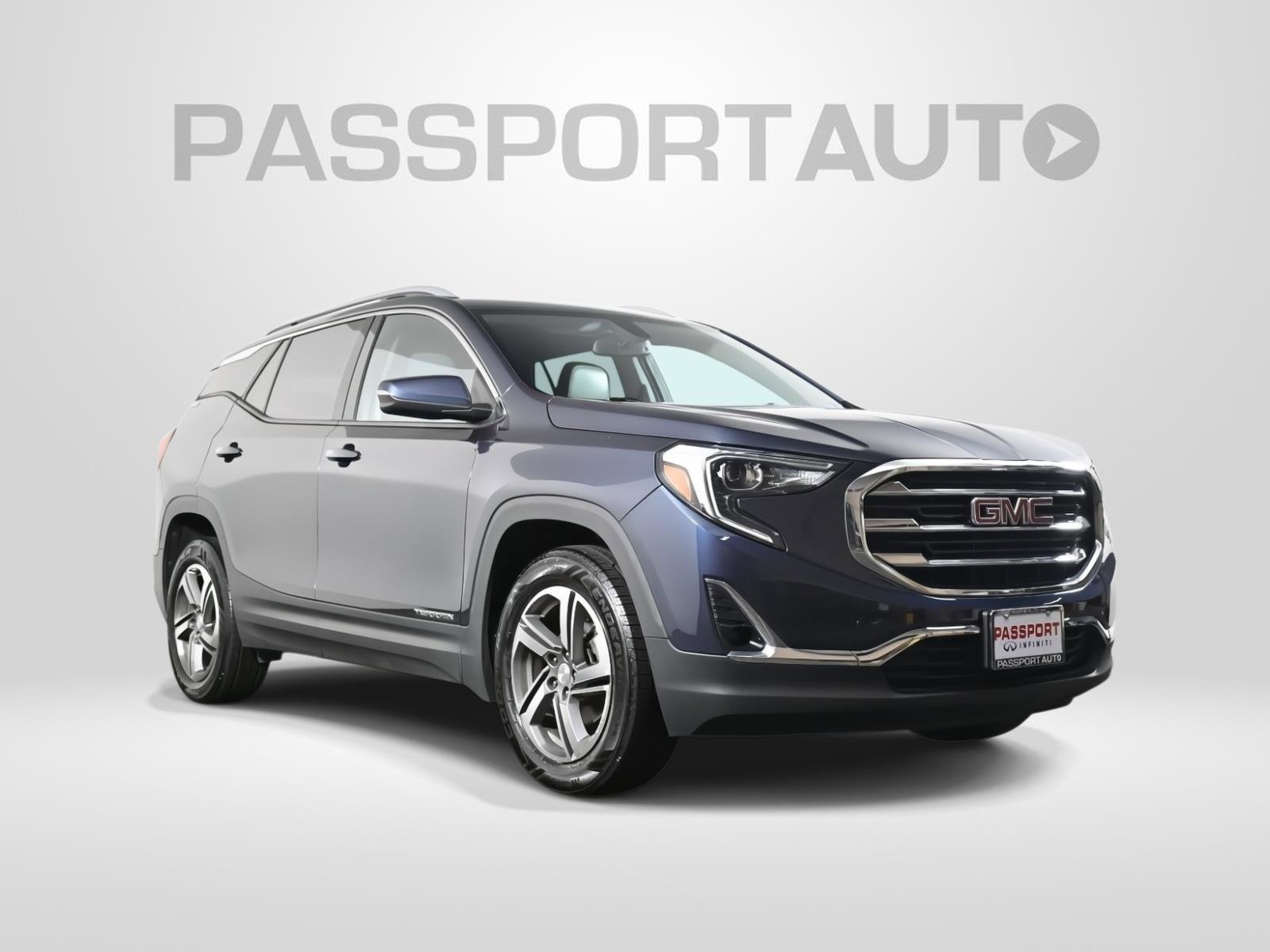 Used 2019 GMC Terrain SLT w/ Preferred Package AWD/4WD image 3