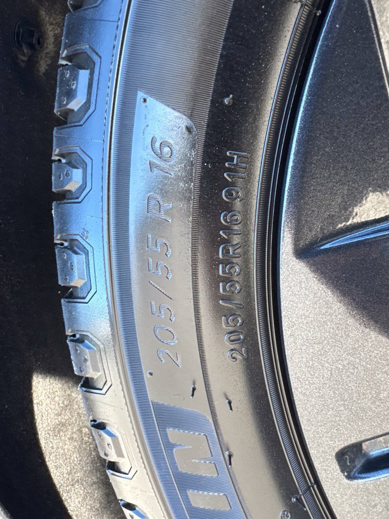 Used 2021 Hyundai Elantra SEL FWD image 29