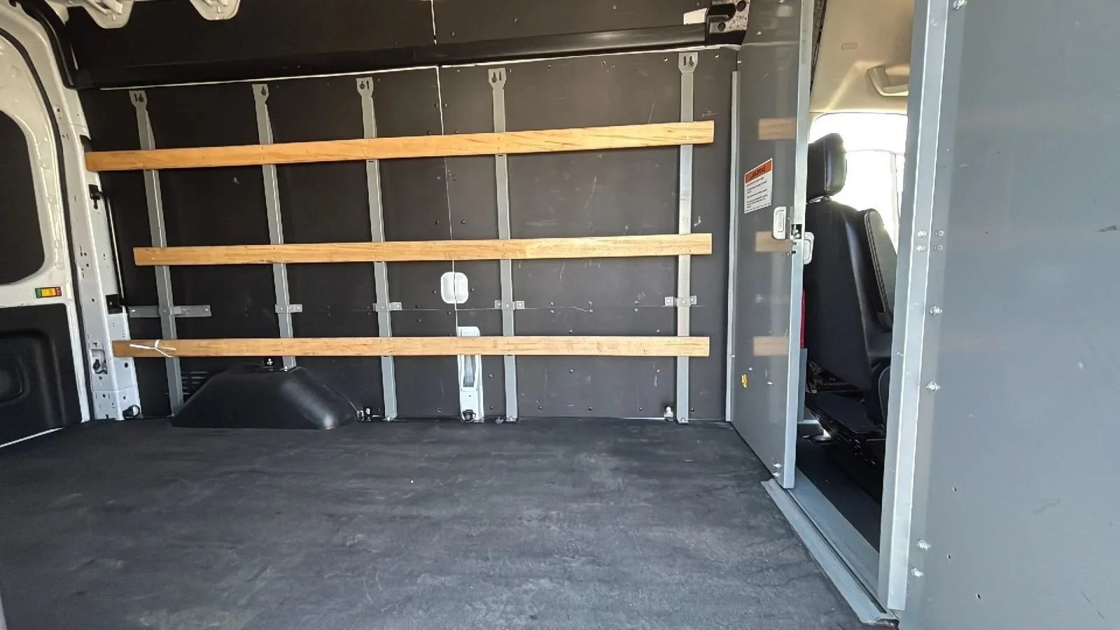 Used 2022 Ford E-Transit 148 High Roof w/ Load Area Protection Package RWD image 44