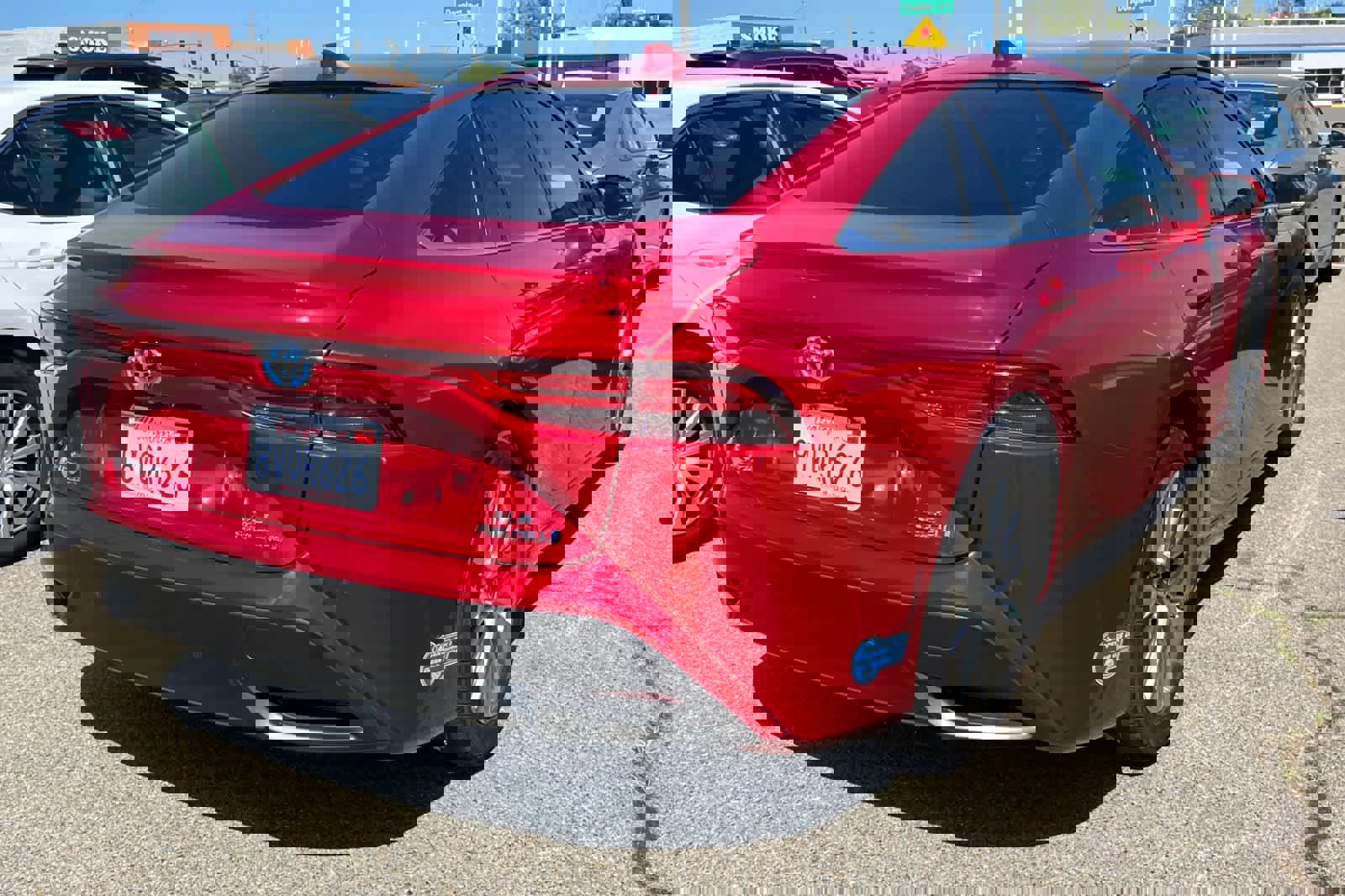 Used 2021 Toyota Mirai XLE w/ Advanced Technology Package image 5