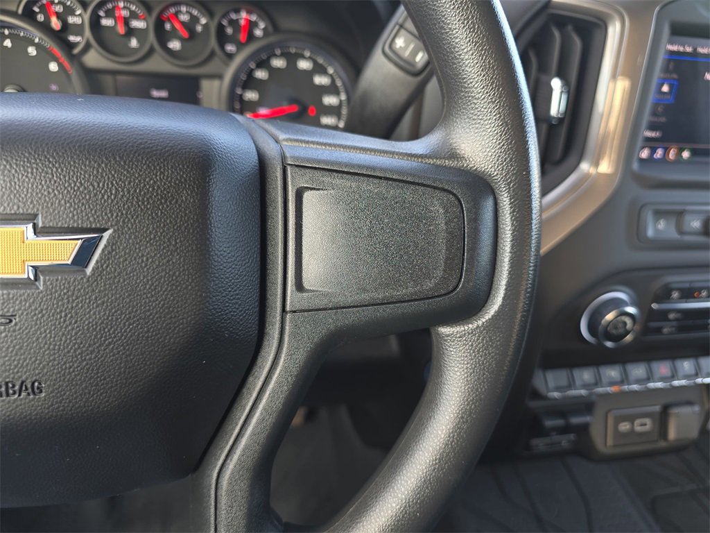 Used 2024 Chevrolet Silverado 2500 Custom w/ Custom Value Package image 16