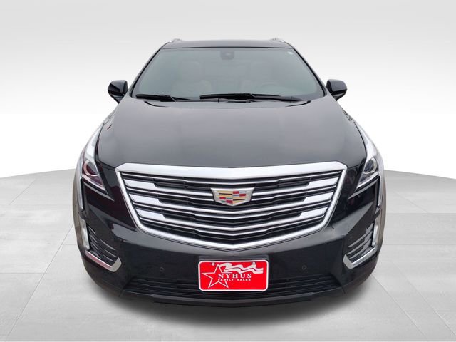 Used 2019 Cadillac XT5 Luxury image 2