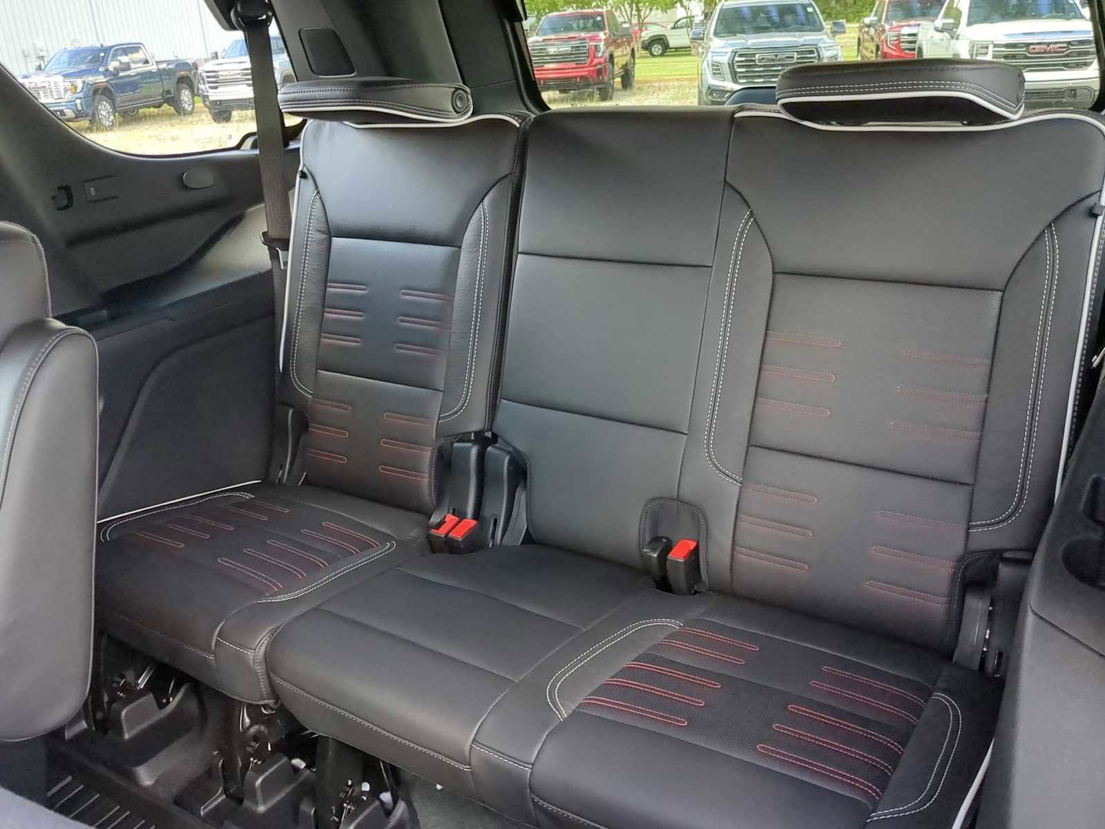 New 2026 GMC Yukon AT4 Ultimate AWD/4WD image 26