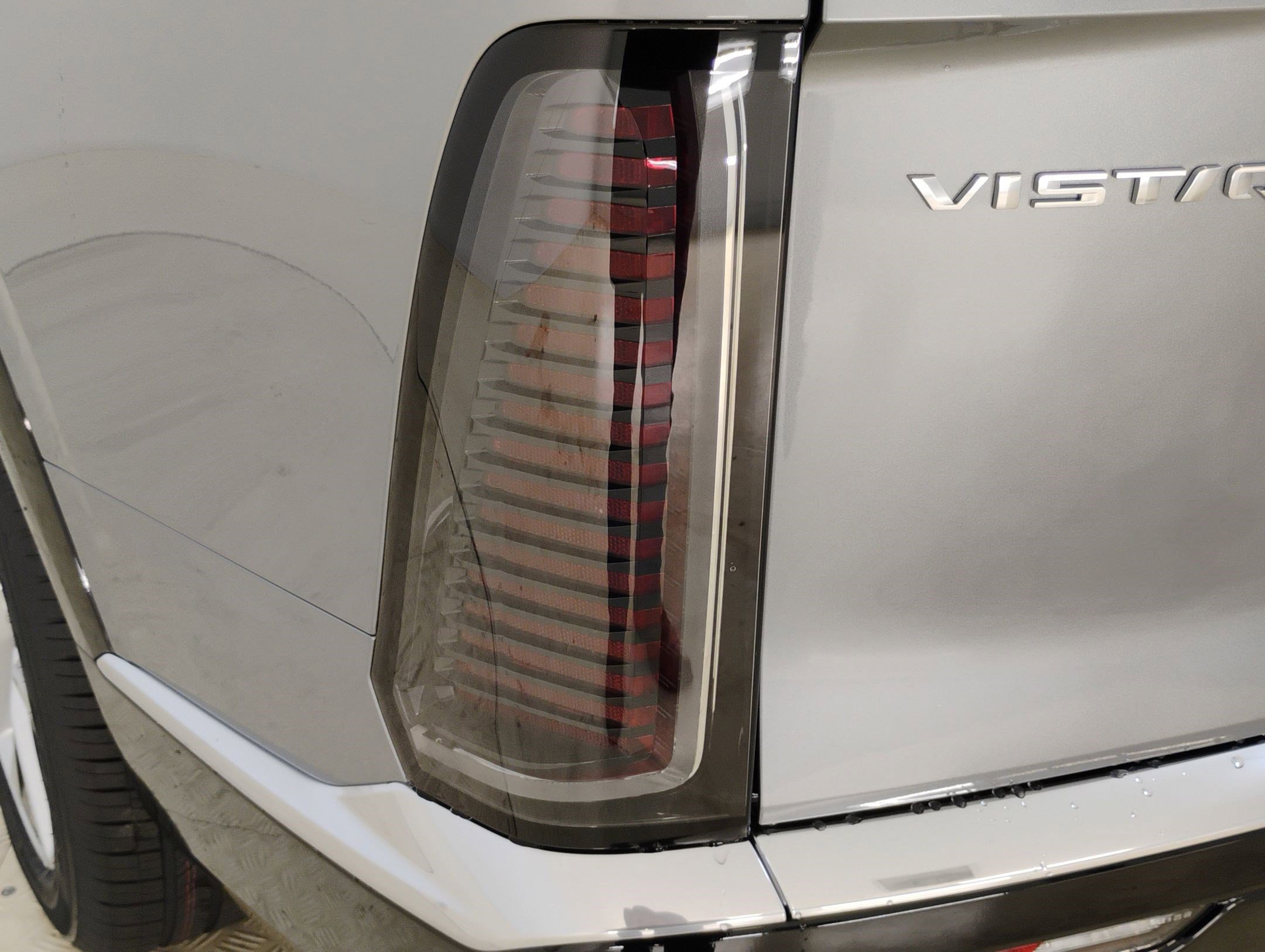New 2026 Cadillac Vistiq Luxury image 13