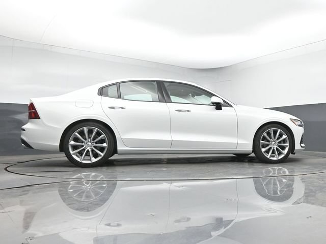 Used 2021 Volvo S60 T5 Momentum w/ Premium Package FWD image 37
