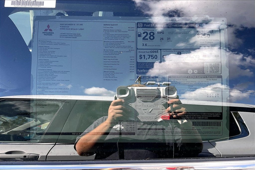 New 2026 Mitsubishi Outlander SE FWD image 13