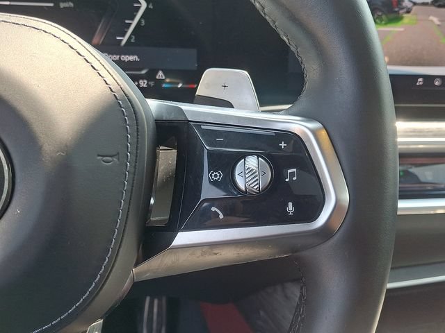 Used 2024 BMW 740i xDrive w/ Premium Package 2 AWD/4WD image 22