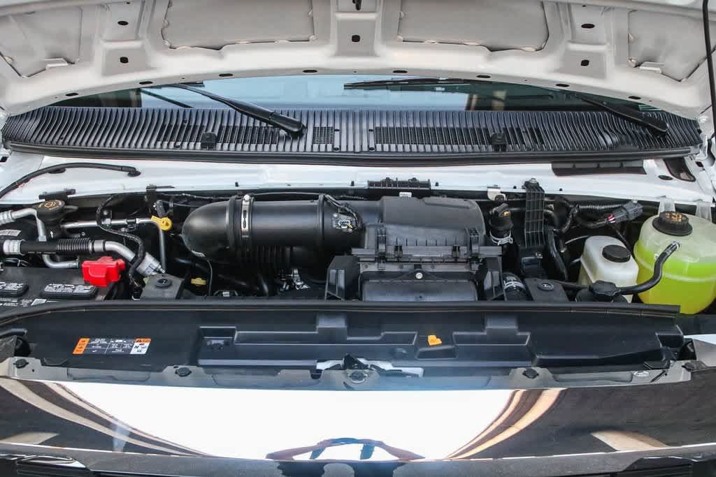 New 2026 Ford E-350 and Econoline 350 Super Duty w/ Power Equipment Group RWD image 30