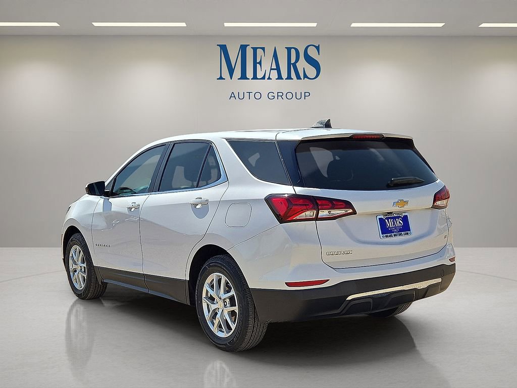 Used 2022 Chevrolet Equinox LT image 3
