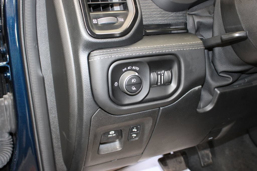 Used 2022 RAM 1500 Limited AWD/4WD image 20