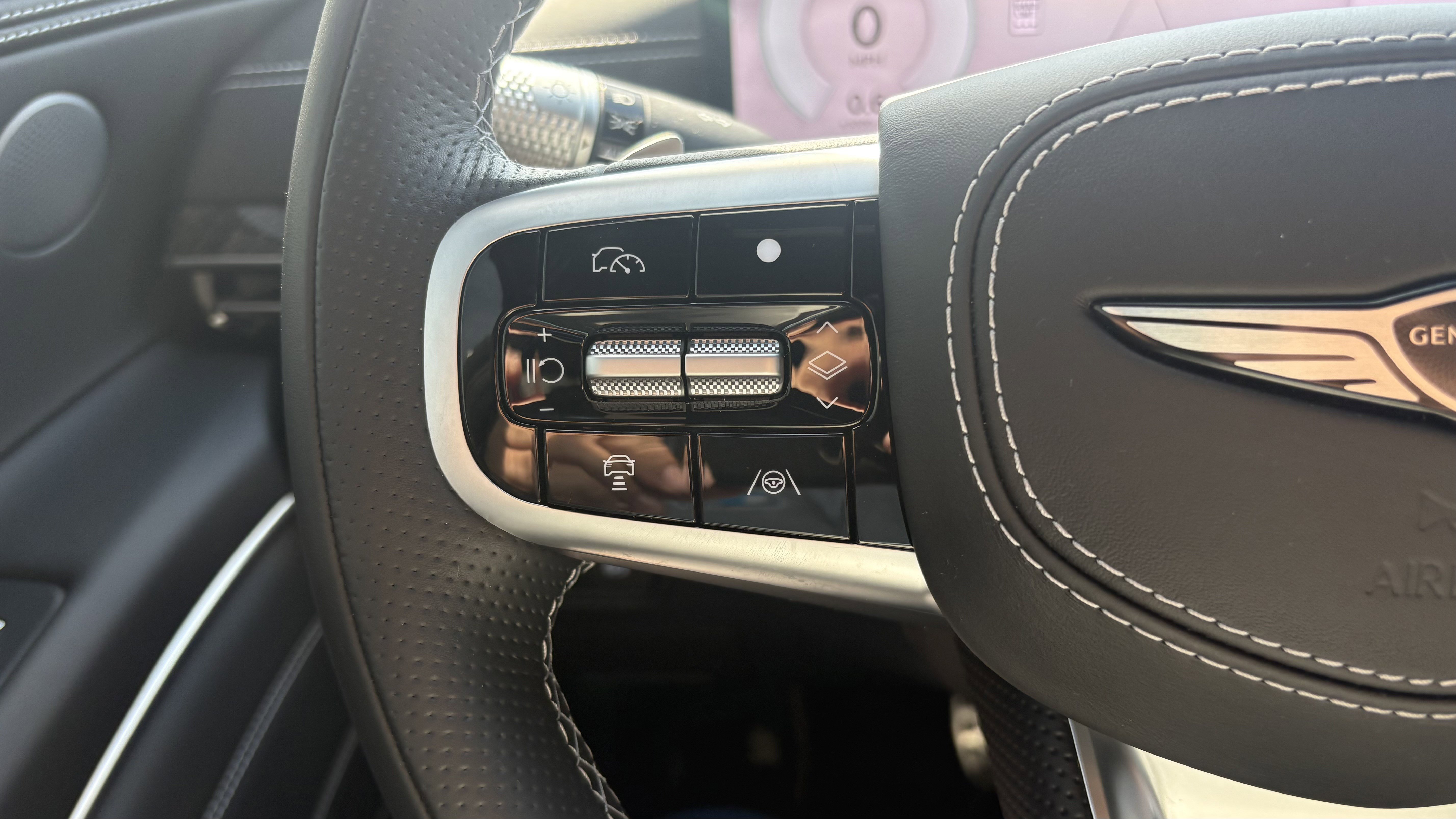 Used 2025 Genesis GV80 3.5T e-SC image 20