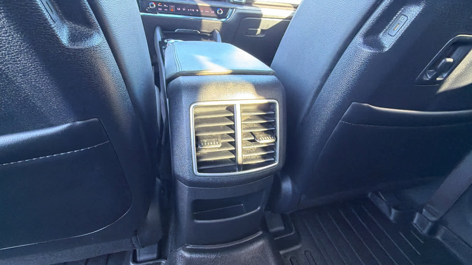 Used 2023 Kia Sportage X-Line image 25