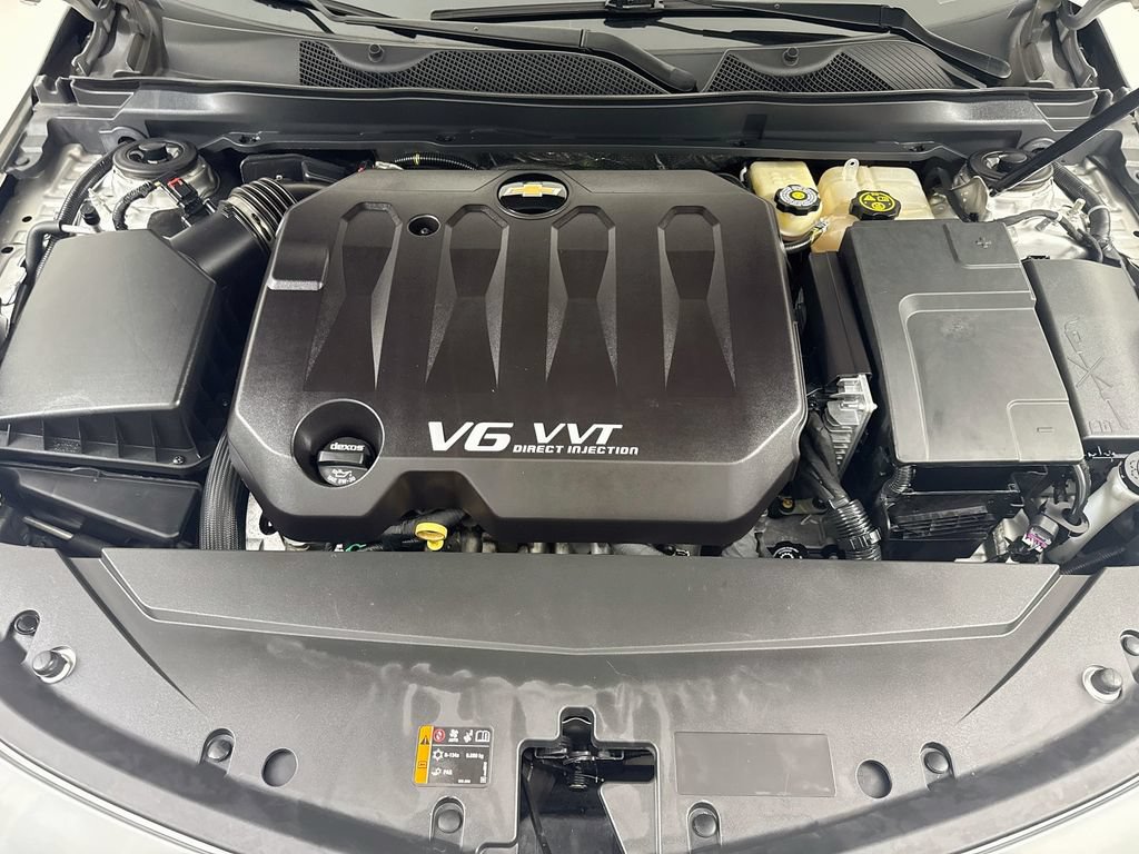 Used 2017 Chevrolet Impala Premier FWD image 31