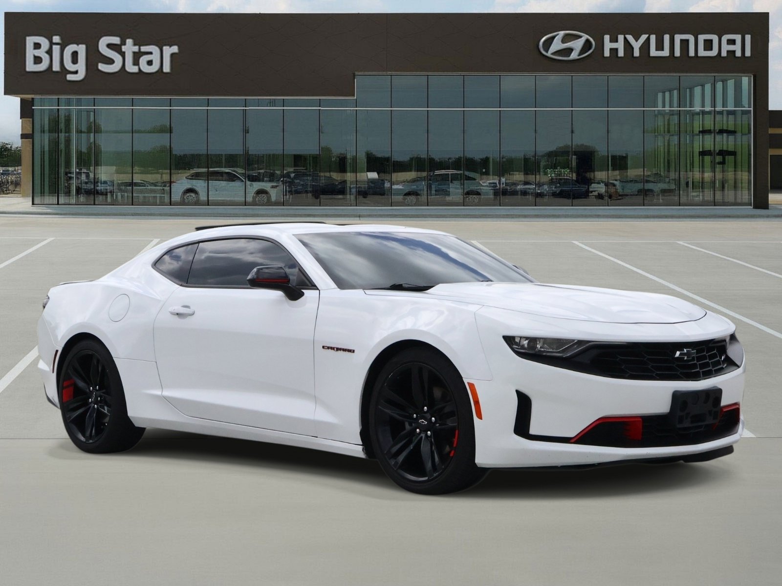 Used 2020 Chevrolet Camaro LT w/ Redline Edition RWD image 6