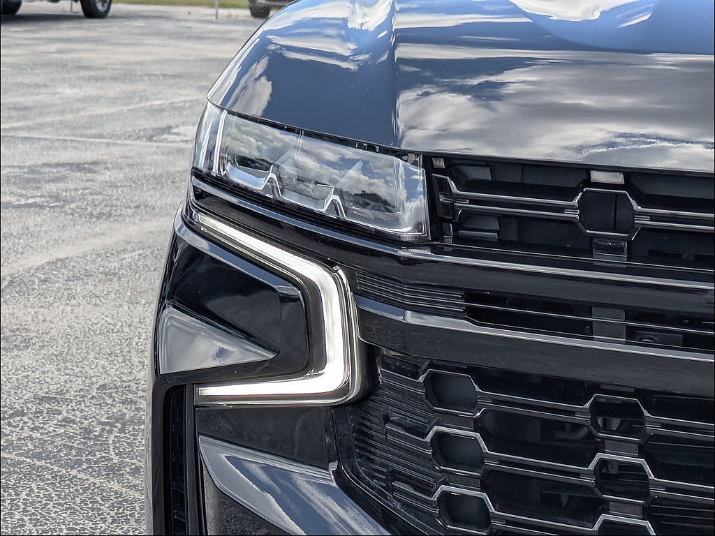 Certified 2023 Chevrolet Tahoe Z71 w/ Z71 Off-Road Package AWD/4WD image 10