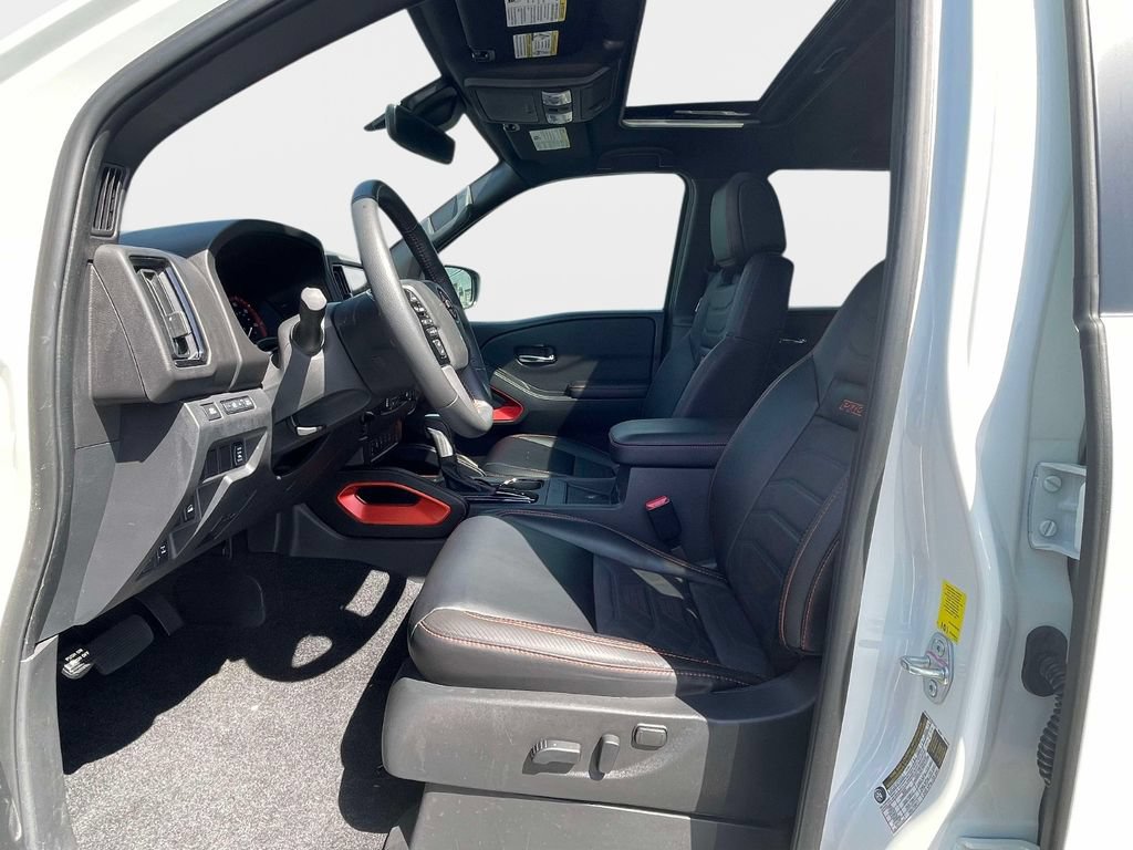 Used 2025 Nissan Frontier PRO-4X w/ Pro Premium Package AWD/4WD image 16