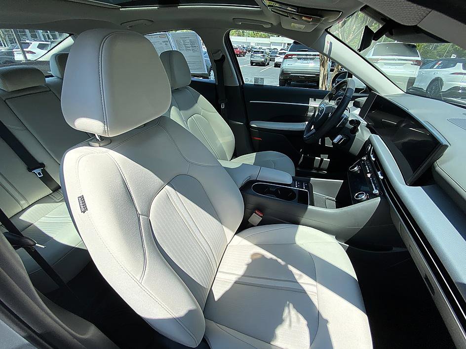 Used 2024 Hyundai Sonata SEL w/ Convenience Package image 21