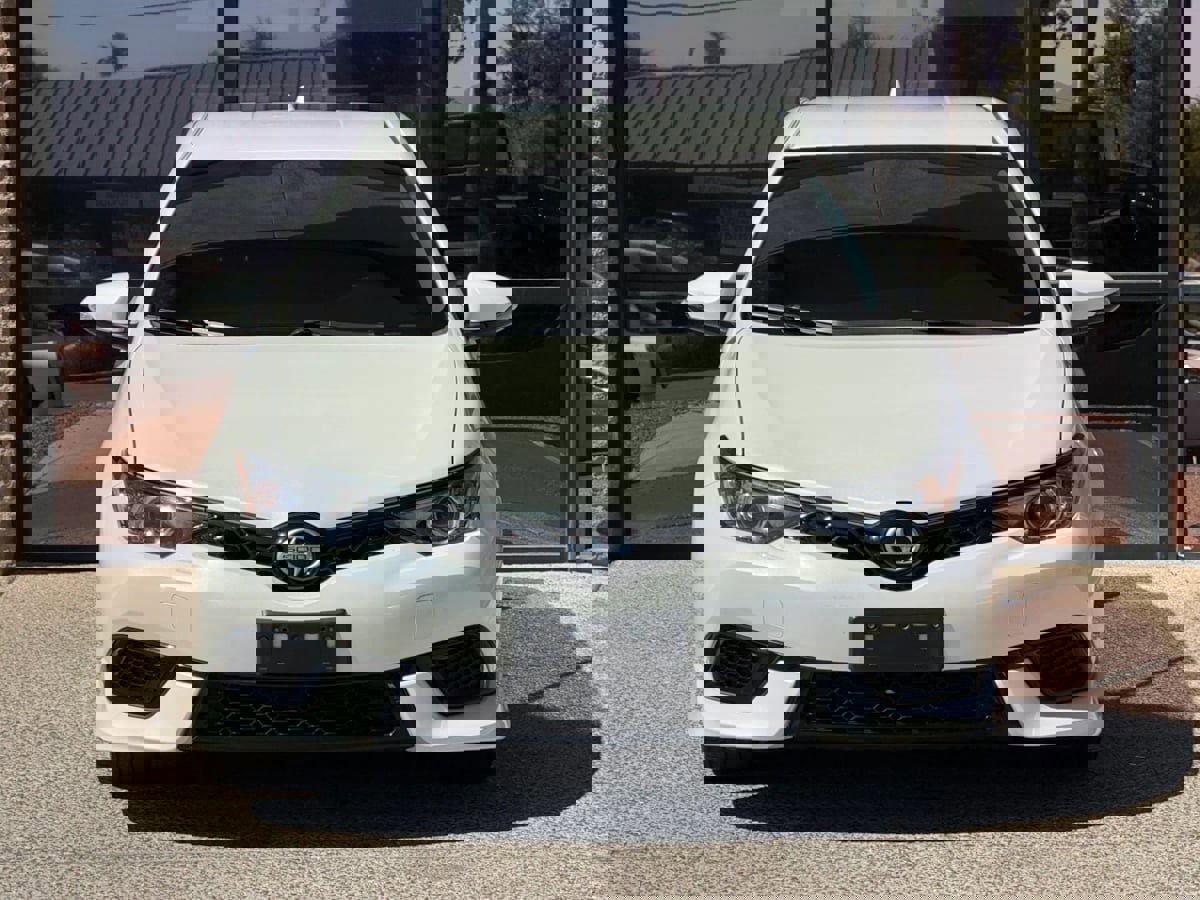 Used 2016 Scion iM image 15