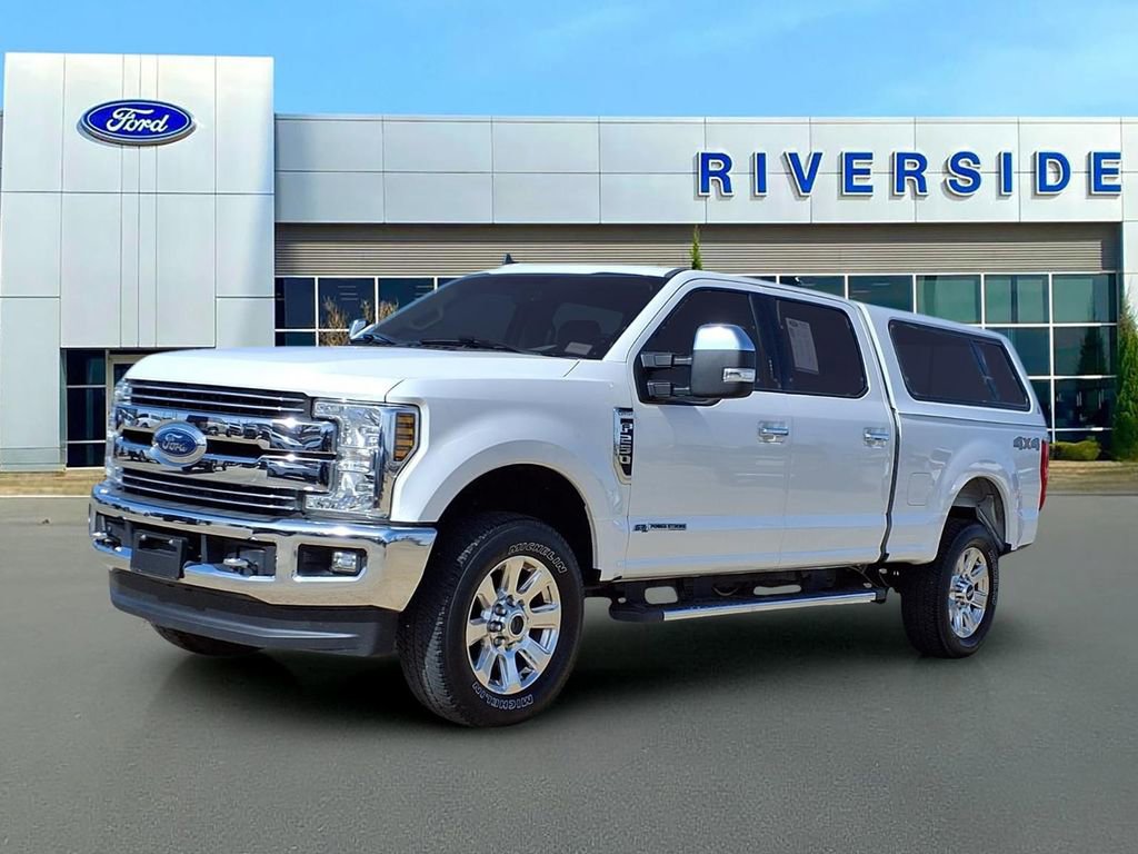 Used 2019 Ford F250 Lariat w/ Chrome Package image 3