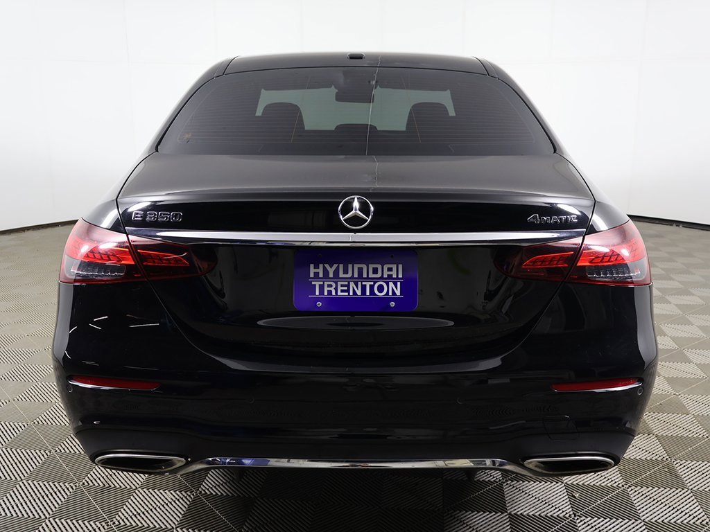 Used 2021 Mercedes-Benz E 350 4MATIC Sedan image 13