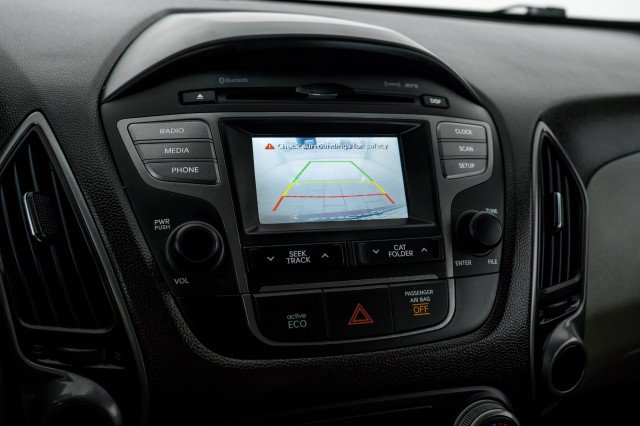 Used 2015 Hyundai Tucson SE AWD/4WD image 19