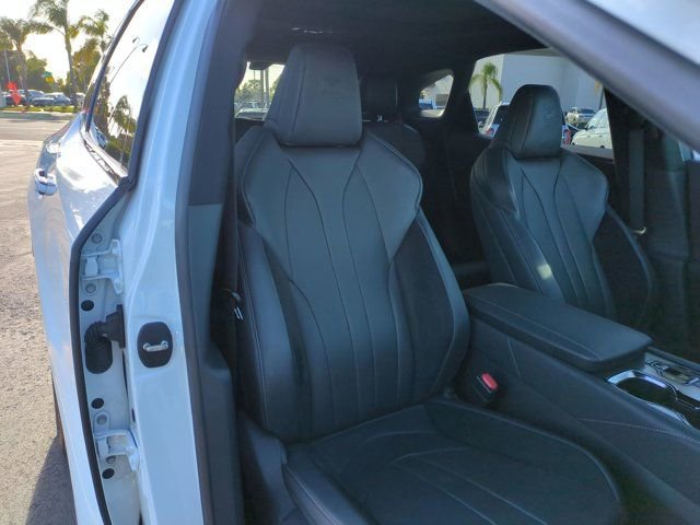 Used 2024 Lexus RX 500h F Sport w/ Convenience Package image 29