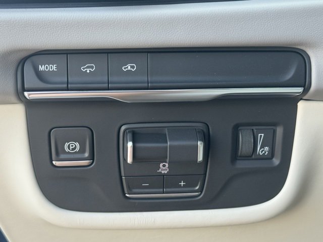 New 2026 Cadillac Escalade Platinum Luxury image 26