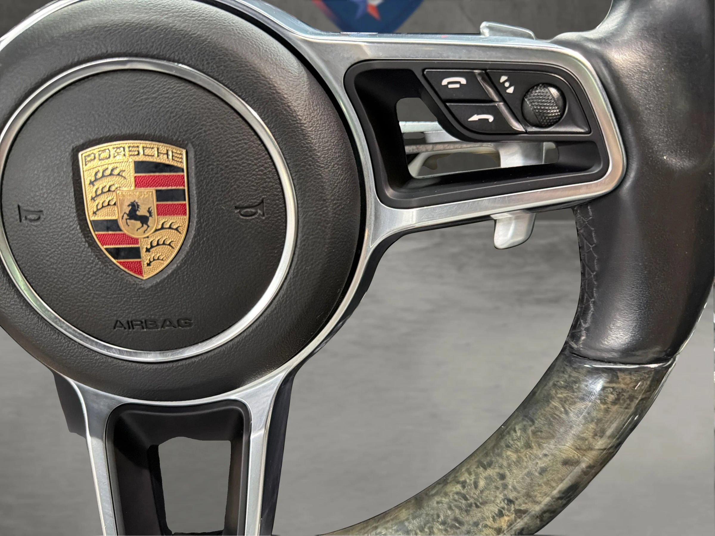 Used 2016 Porsche Cayenne S AWD/4WD image 27