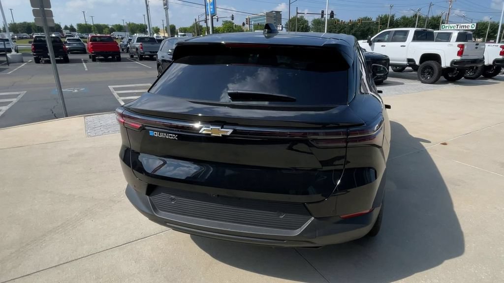 New 2026 Chevrolet Equinox EV LT w/ LPO, All-Weather Mat Package FWD image 9