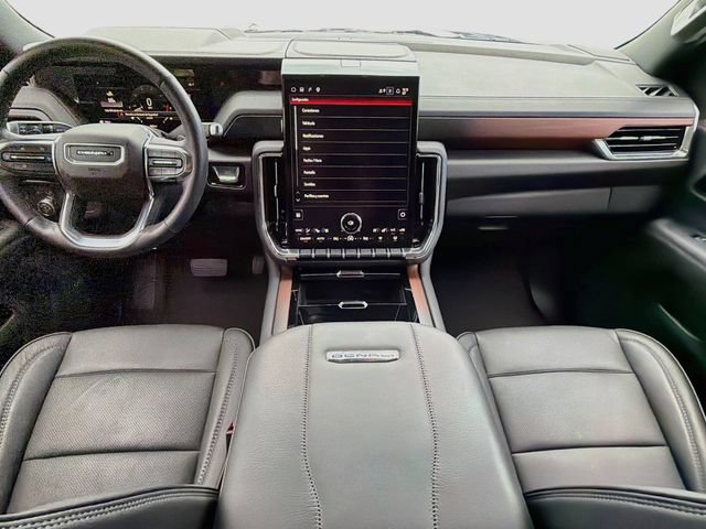 Used 2026 GMC Yukon Denali w/ Sun & Power Step Package RWD image 17