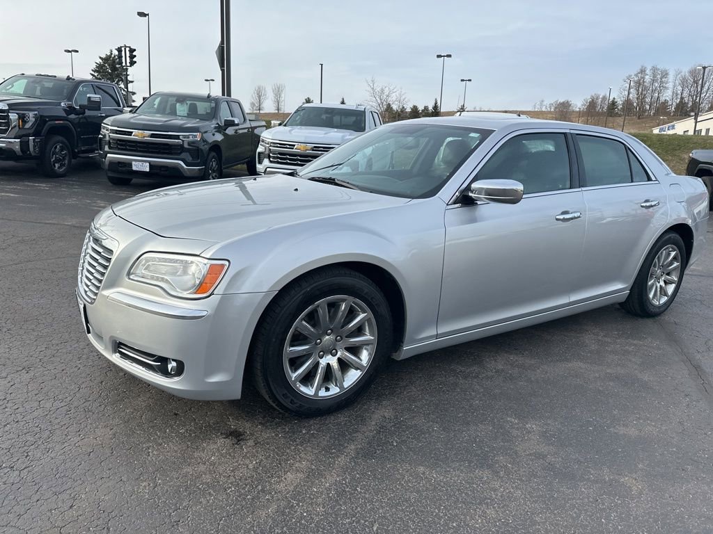 Used 2012 Chrysler 300 Limited image 7