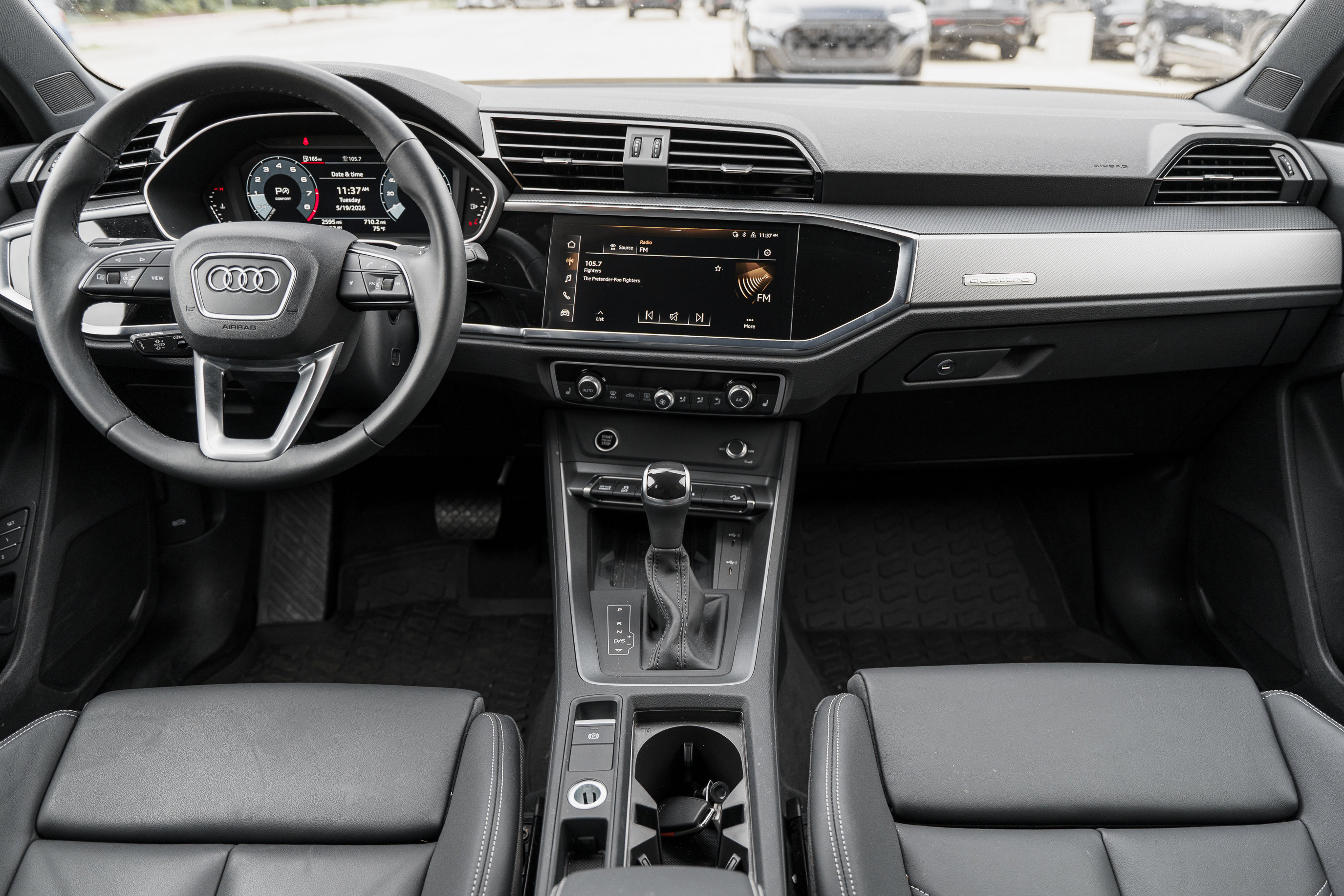 Certified 2025 Audi Q3 2.0T Premium w/ Convenience Package AWD/4WD image 8