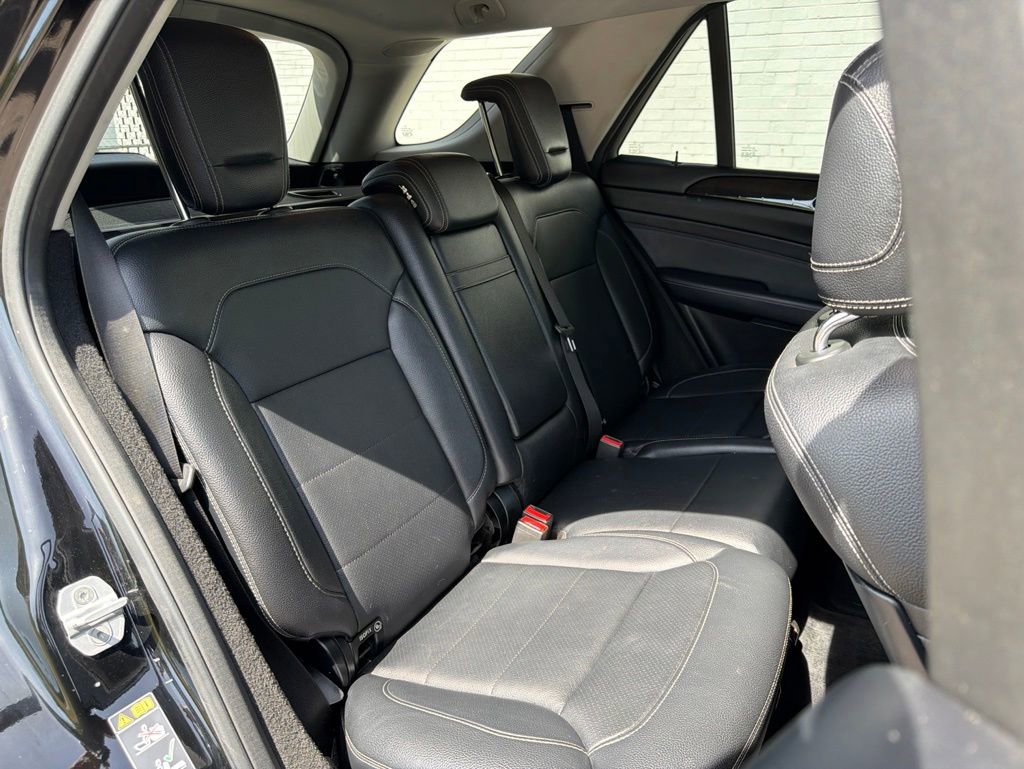 Used 2013 Mercedes-Benz ML 350 BlueTEC 4MATIC image 10
