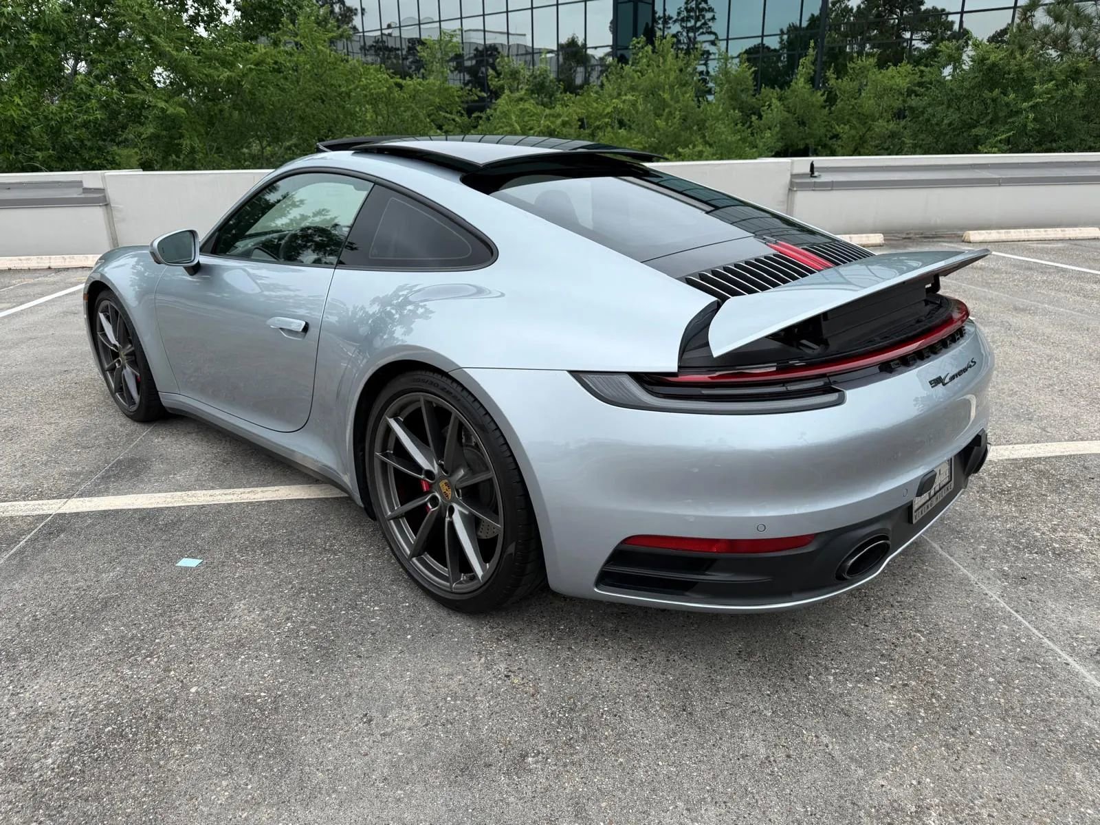Used 2021 Porsche 911 Carrera 4S AWD/4WD image 5