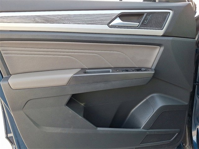 Used 2022 Volkswagen Atlas Cross Sport SE image 15