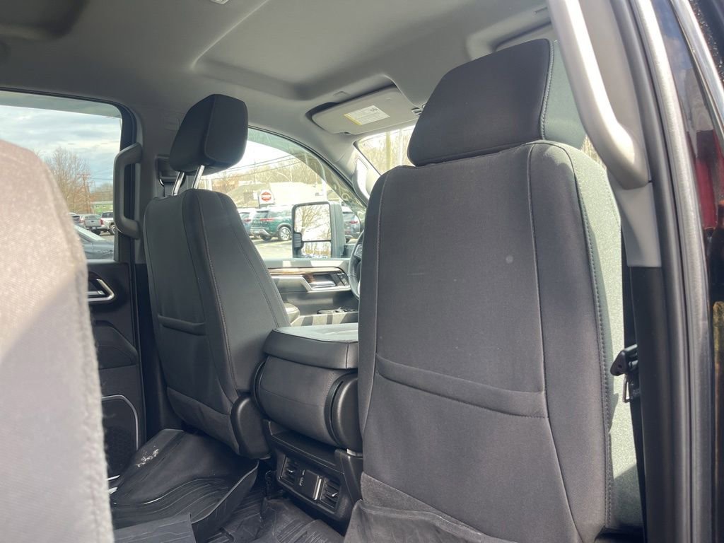 Used 2024 GMC Sierra 2500 SLE w/ SLE Value Package; image 18