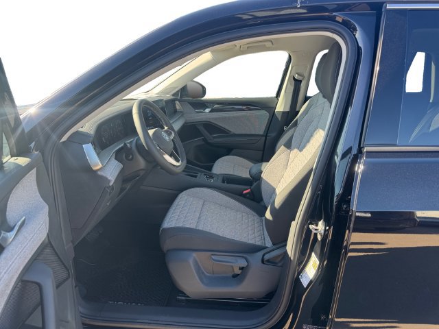 New 2026 Volkswagen Tiguan S FWD image 9