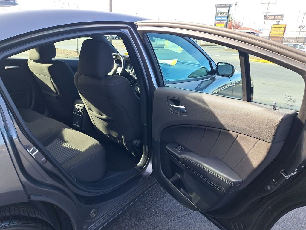 Used 2023 Dodge Charger SXT w/ Blacktop Package image 15