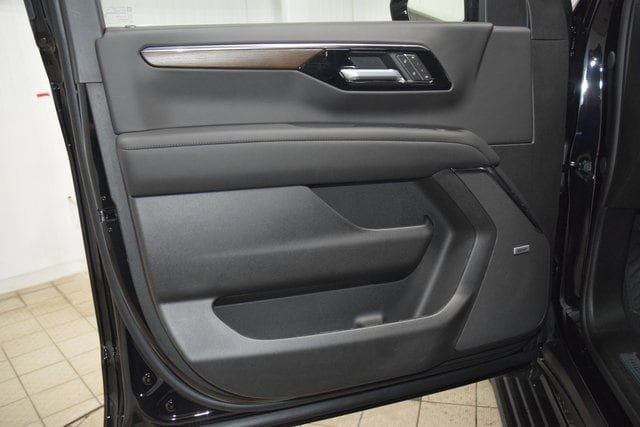 New 2026 Chevrolet Suburban High Country AWD/4WD image 47