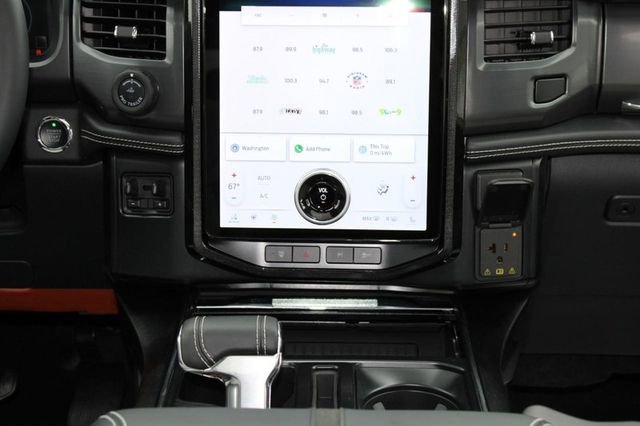 New 2023 Ford F150 Lightning Platinum image 9