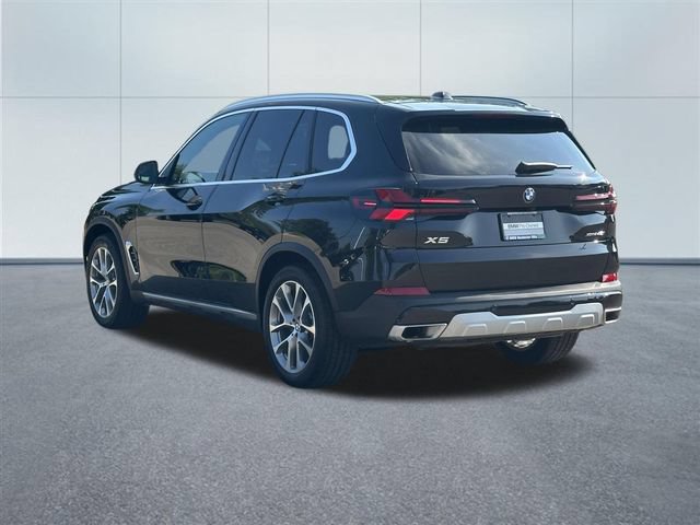 Used 2026 BMW X5 xDrive40i AWD/4WD image 9