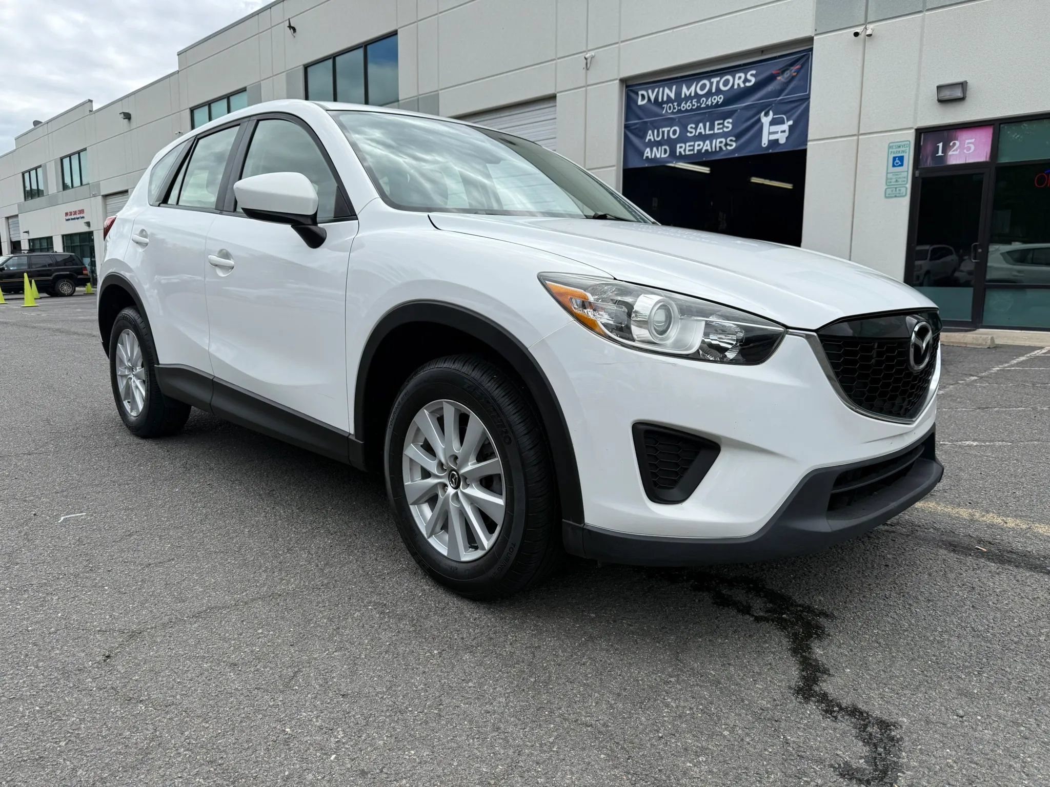 Used 2013 MAZDA CX-5 Sport w/ Bluetooth Audio Pkg FWD image 2