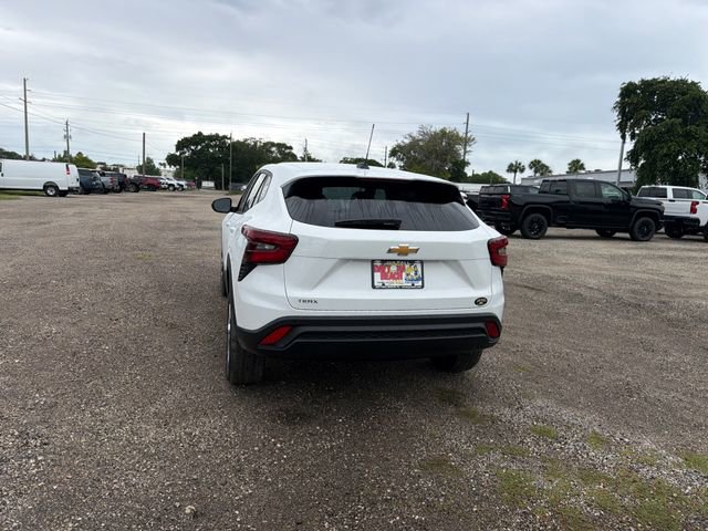 New 2026 Chevrolet Trax LS w/ Driver Confidence Package FWD image 10