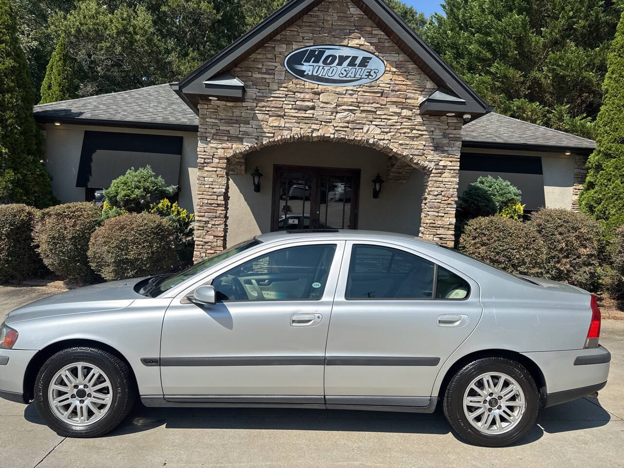 Used 2004 Volvo S60 2.4 FWD image 3