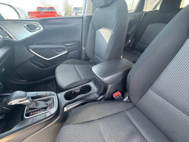 Used 2020 Kia Soul LX image 21