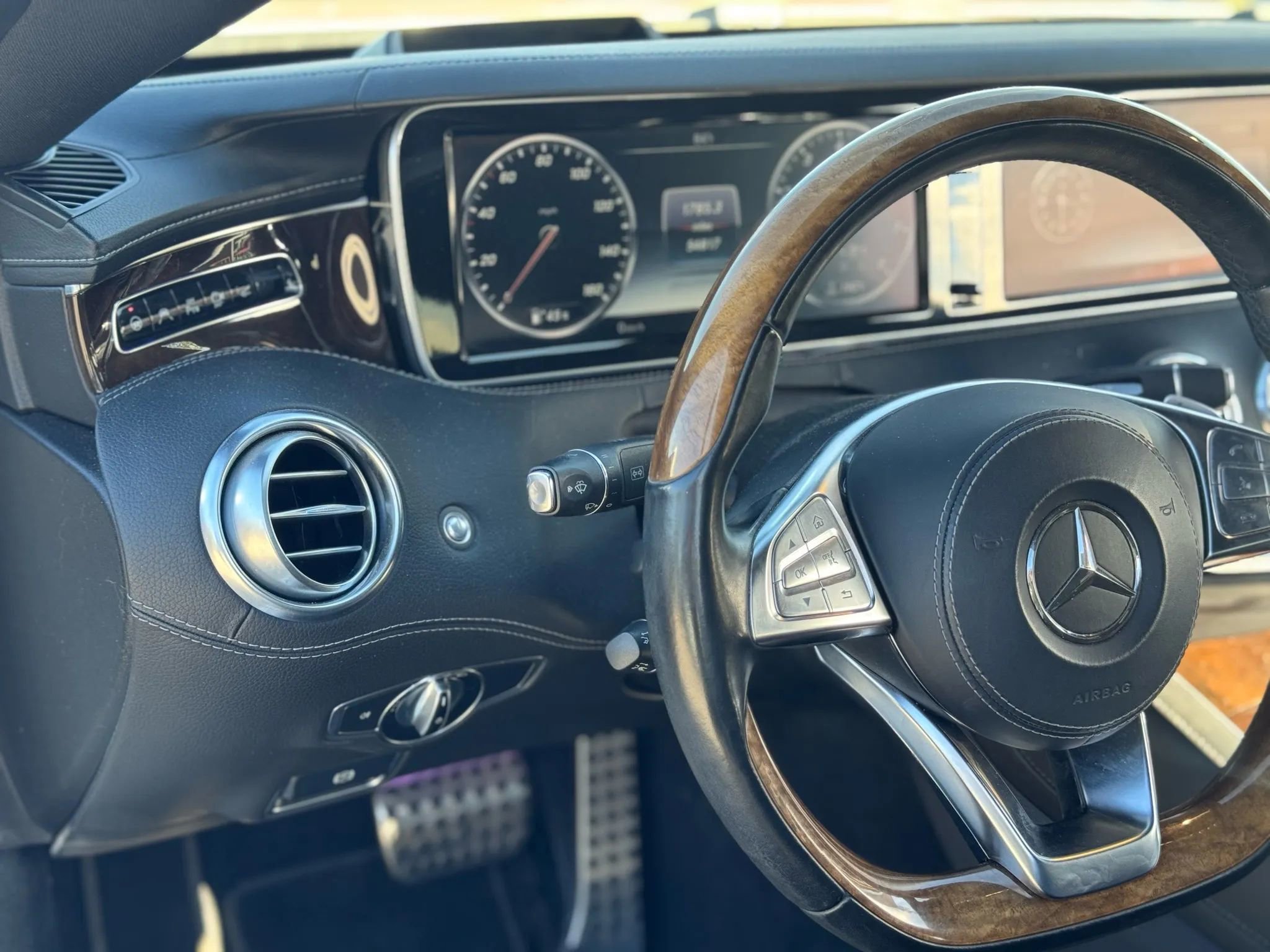 Used 2015 Mercedes-Benz S 550 4MATIC Coupe image 30