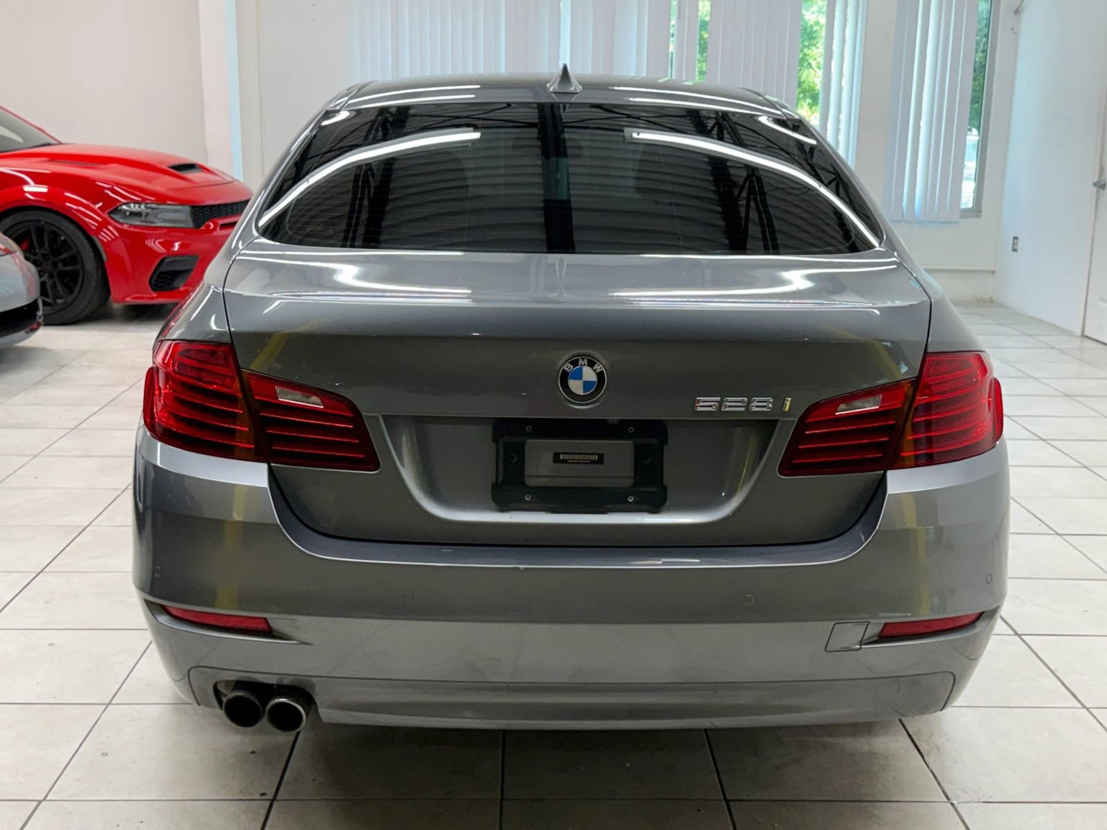 Used 2015 BMW 528i Sedan RWD image 8